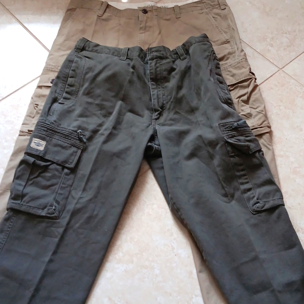 2Pairs Mens Cargo Pants,Preloved,Sold As A Bundle.
